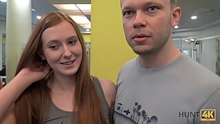 HUNT4K. Linda Sweet forgets about working out and has sex